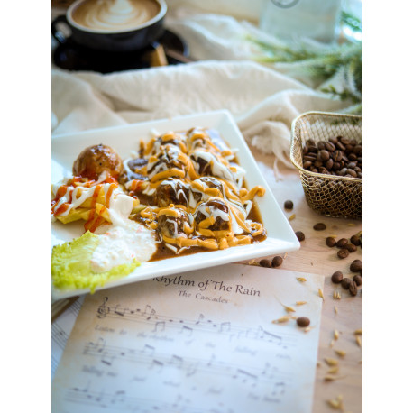 Meatball with Black Pepper Sauce